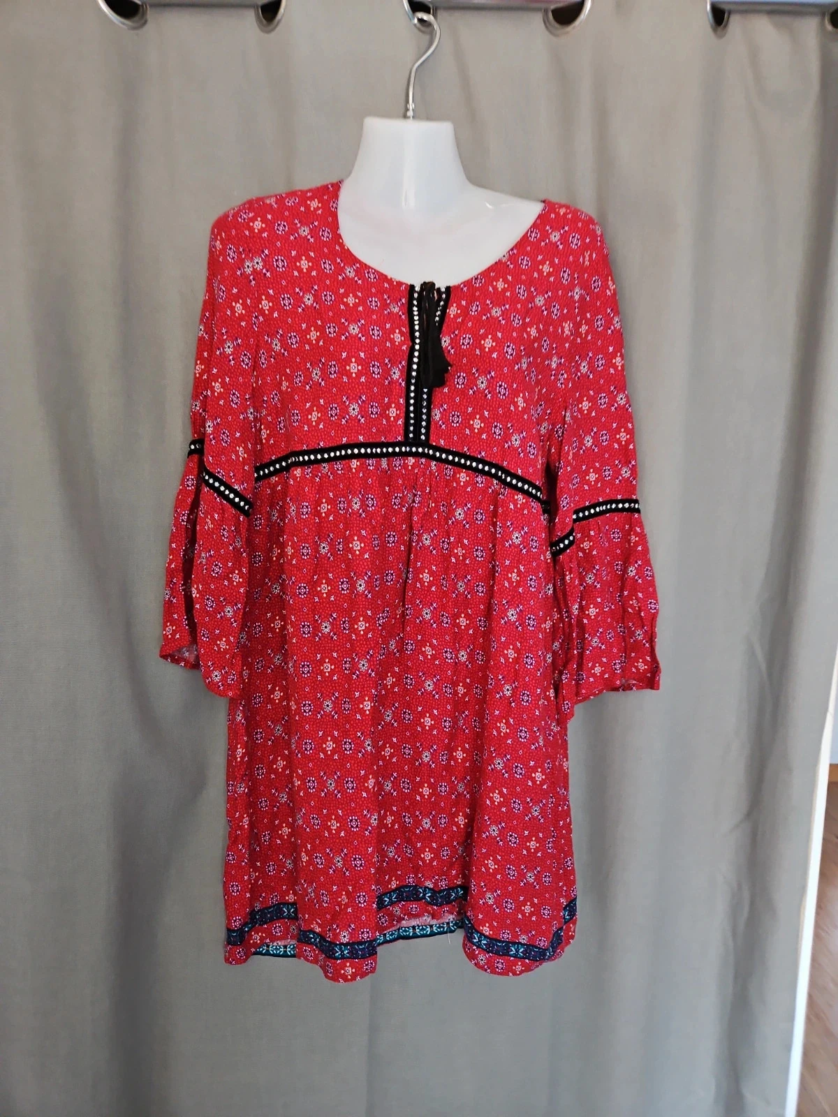 Tunique fluide taille 38/40 femme.  Neuve